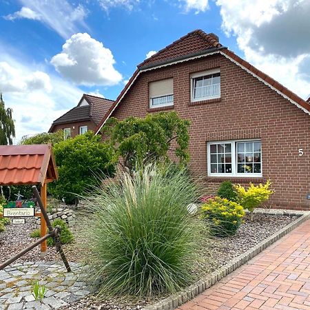 Ferienwohnung Brentano_ 65230 Moormerland Екстериор снимка