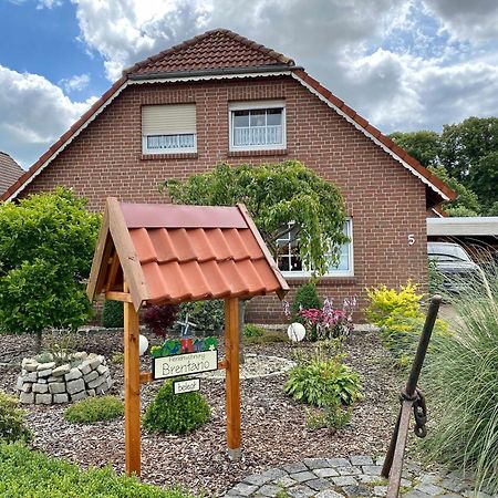 Ferienwohnung Brentano_ 65230 Moormerland Екстериор снимка