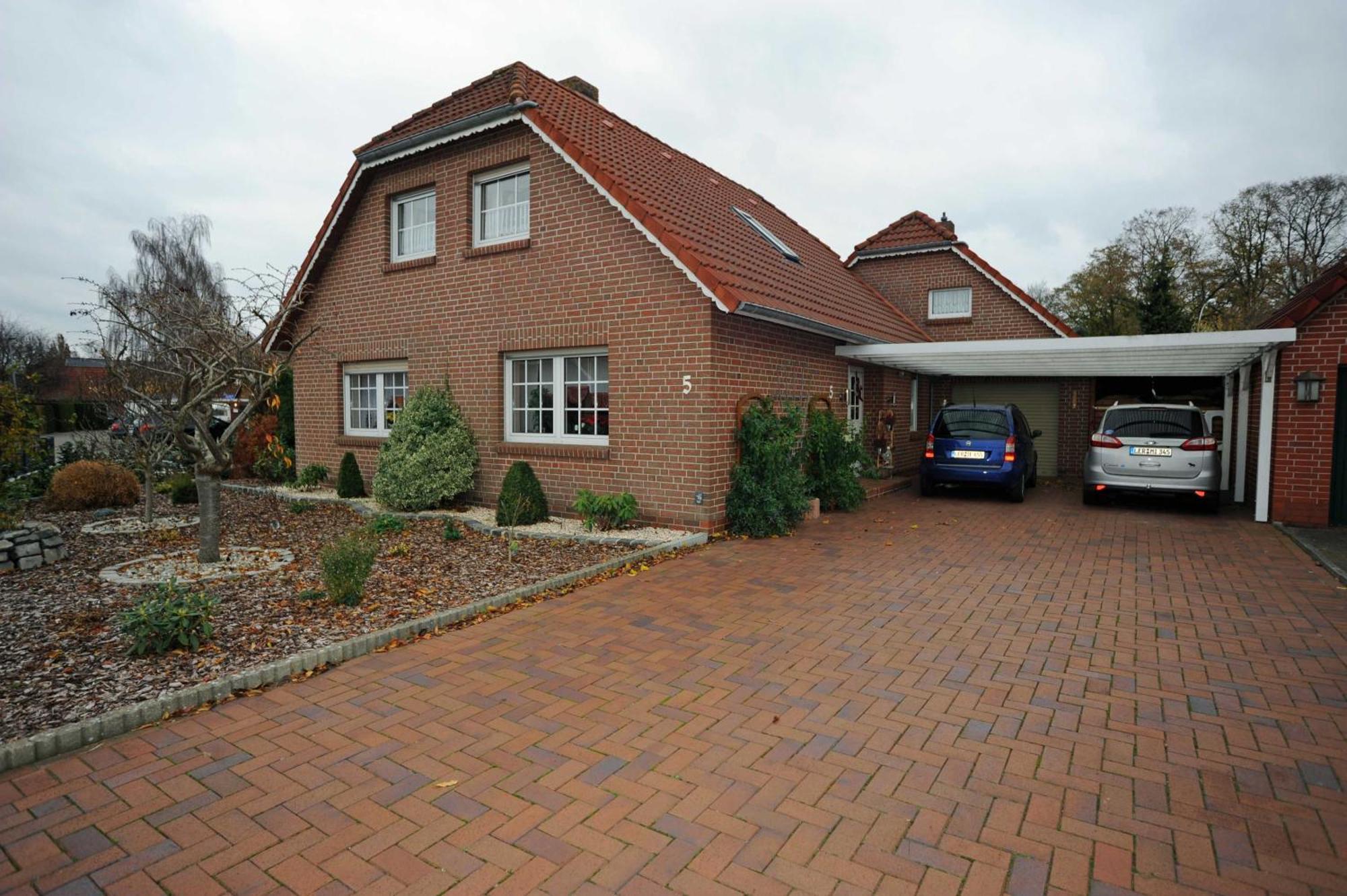 Ferienwohnung Brentano_ 65230 Moormerland Екстериор снимка